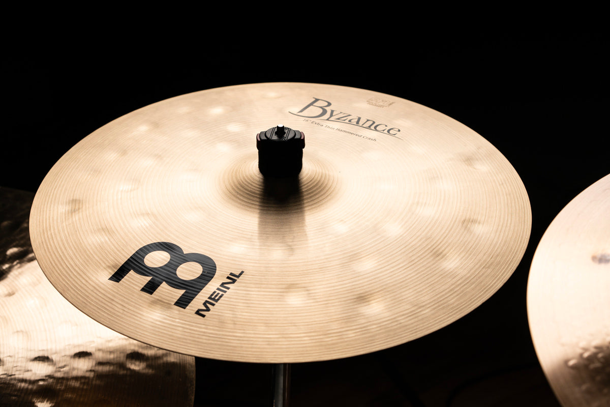 Crash Traditional 16" Extra Thin, Alliage bronze B20, Martelée à la main, Finition traditionnelle