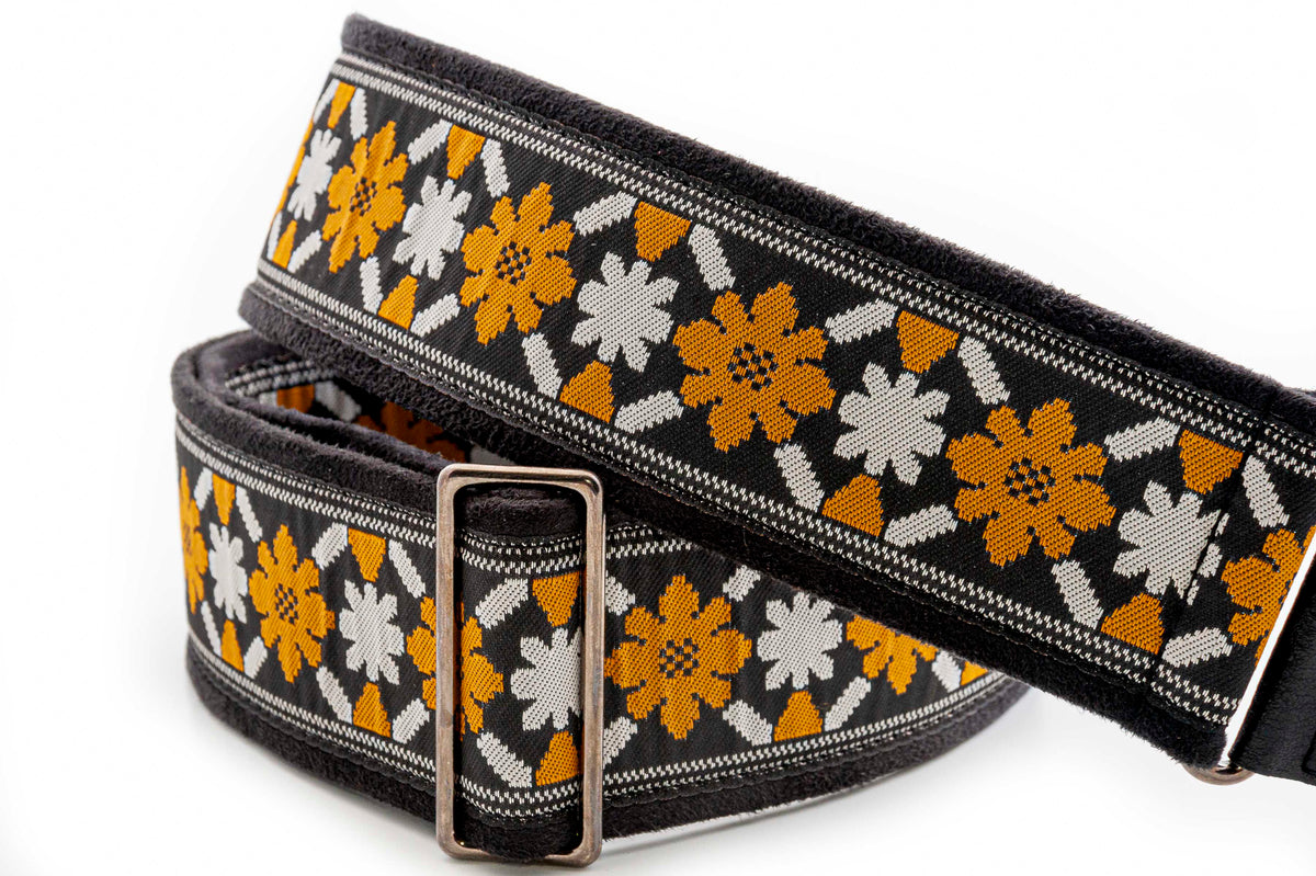 Courroie modèle LEGEND CASINO, tissu Jacquard, largeur 6 cm, longueur 85 à 150 cm, porte-médiators intégré, noir