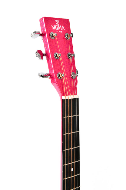 Modèle 000M-1E, Forme 000, table épicéa massif, f/e acajou, touche micarta, EQ Fishman, rose pailleté