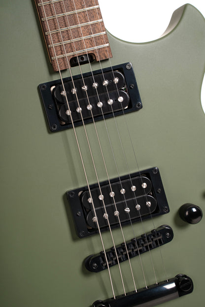 MBM-2H-B, signature Matt Bellamy, corps tilleul, manche érable, micros,"Kill" bouton, vert olive satiné