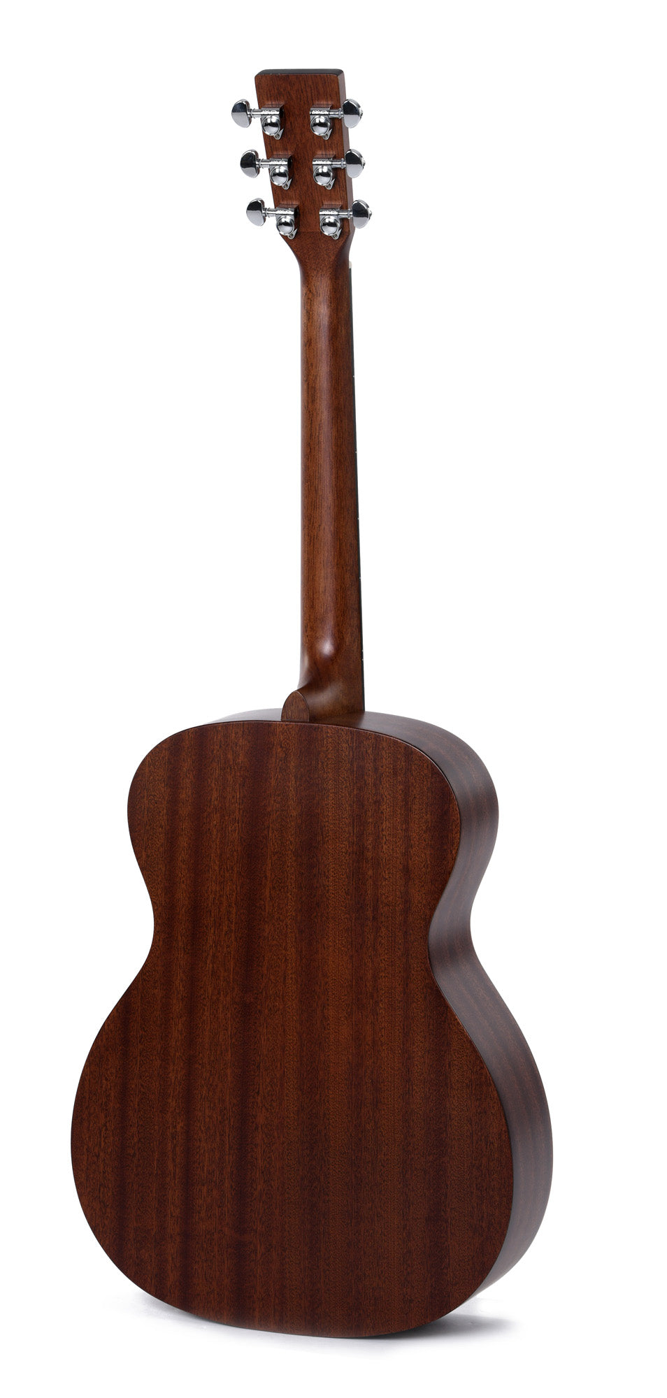 Modèle 000M-15, Forme 000, table acajou massif, f/e acajou, touche micarta, naturel satiné