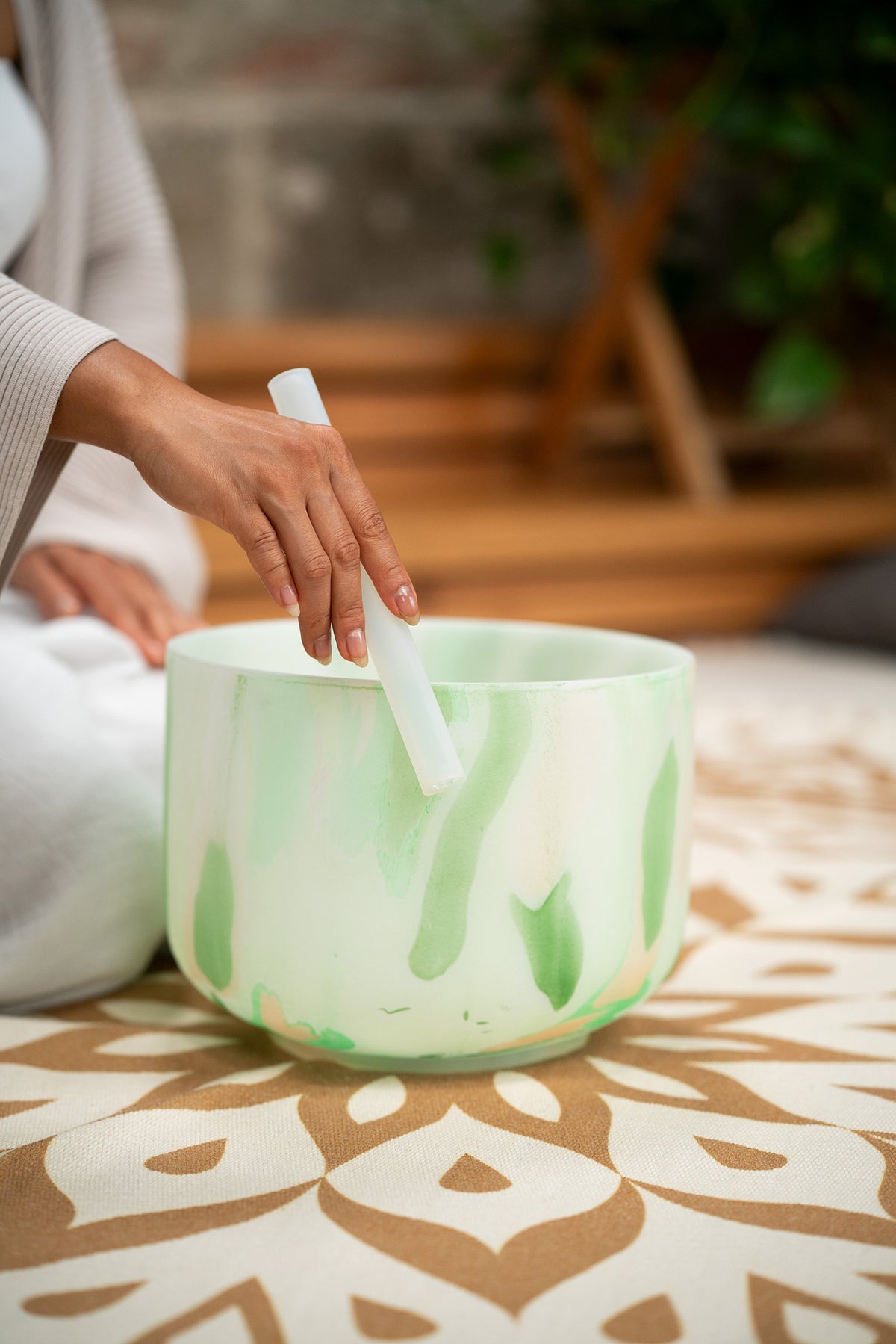 SINGING BOWL SONIC ENERGY CRISTAL 10" VERT, NOTE F4 CHAKRA COEUR