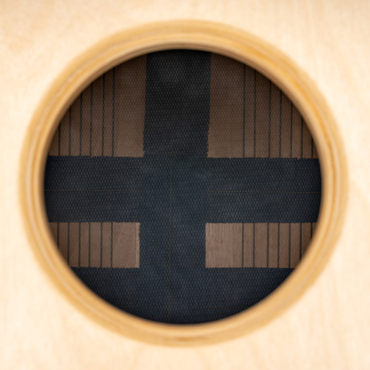 CAJON MEINL ARTISAN SEGUIRIYA FLAMENCO, FAÇADE INDIAN HEARTWOOD, CORPS BOULEAU BALTIQUE 9 PLIS (12MM)