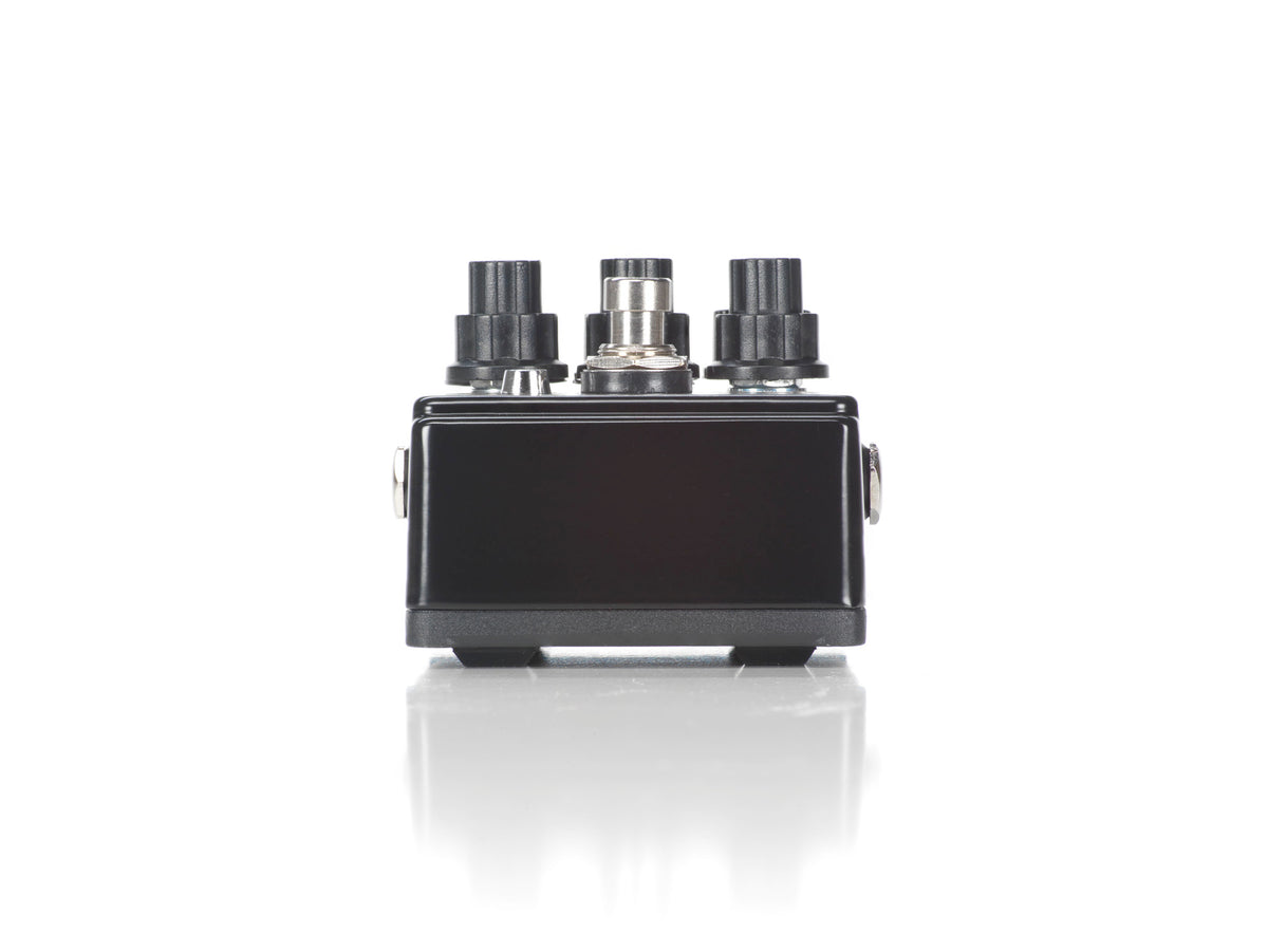 Pédale BONESHAKER, distorsion, circuit conçu par Mark Wentz (Black Arts Toneworks), True Bypass, noir