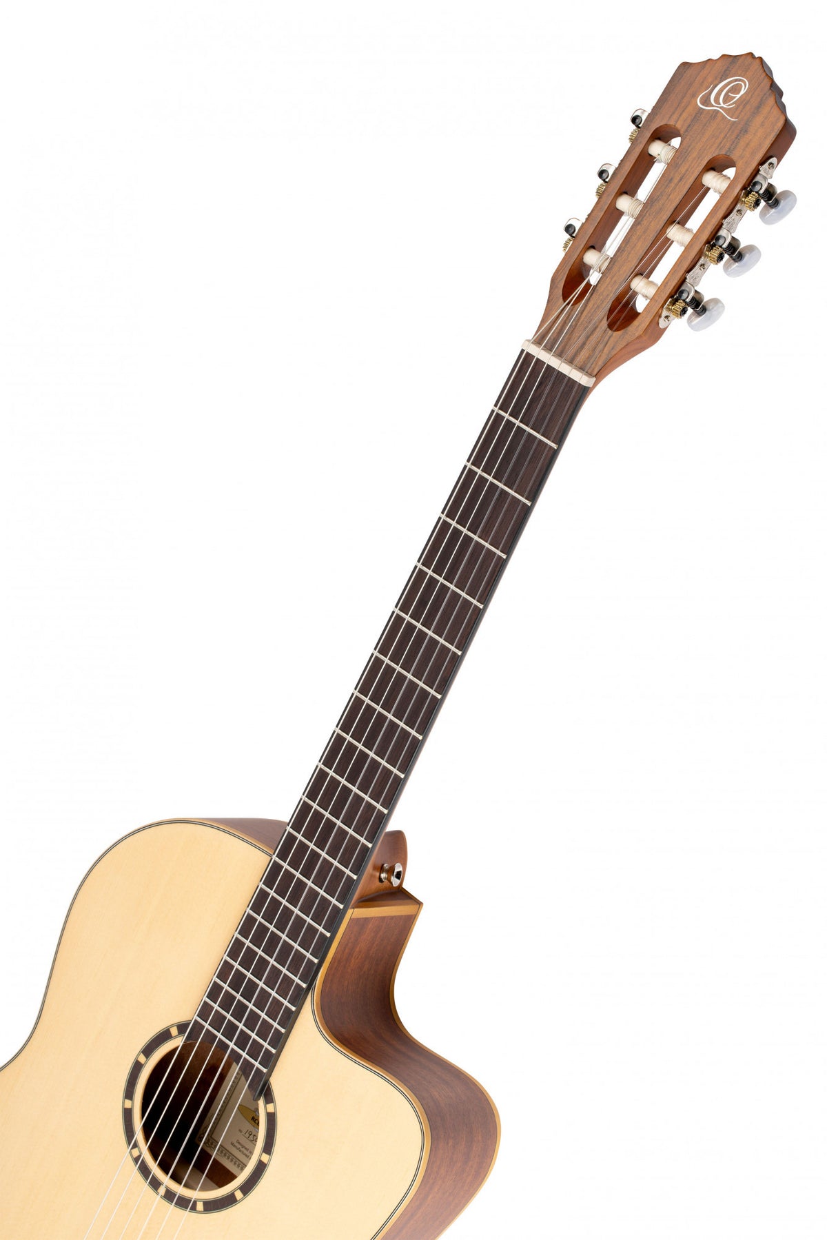 ORTEGA FAMILY SERIES 4/4 CLASSICAL SLIM